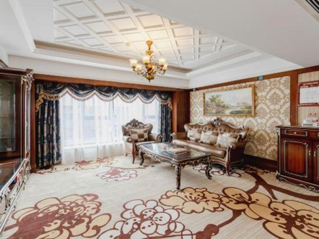 Chengdu French Theme Gold Palace Exterior foto